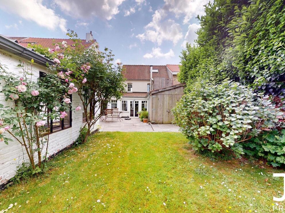 House for rent in Genval