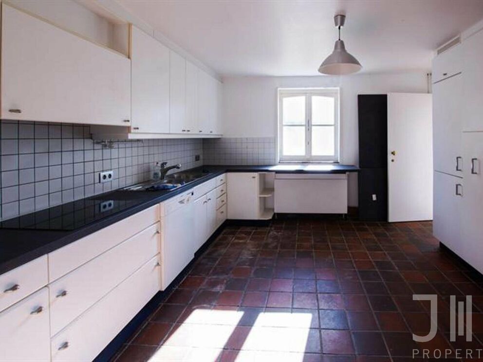 House for sale in Bierges