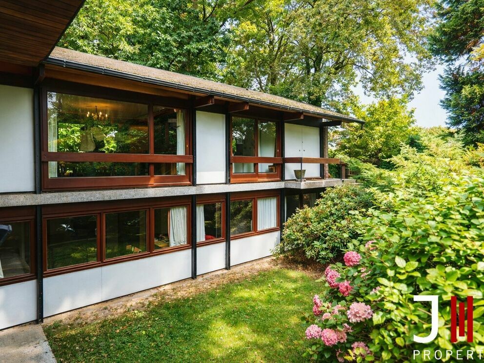 House for sale in Kraainem
