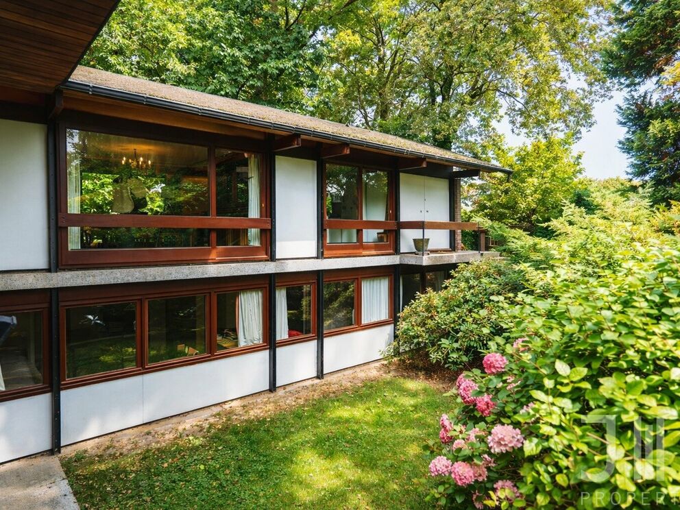 House for sale in Kraainem
