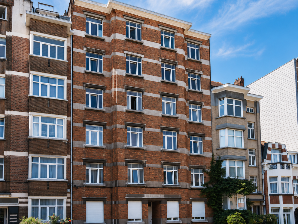 Immeuble à appartements à vendre à Etterbeek
