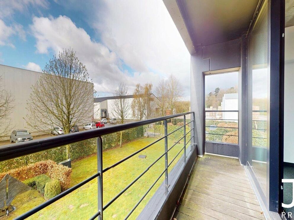 Miscellaneous use for rent in Perwez