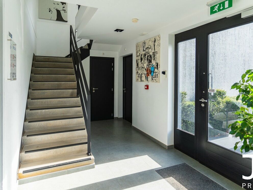 Miscellaneous use for rent in Perwez