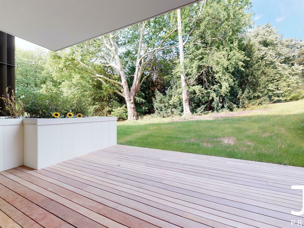 Rez-de-chaussée à louer à Woluwe-Saint-Pierre