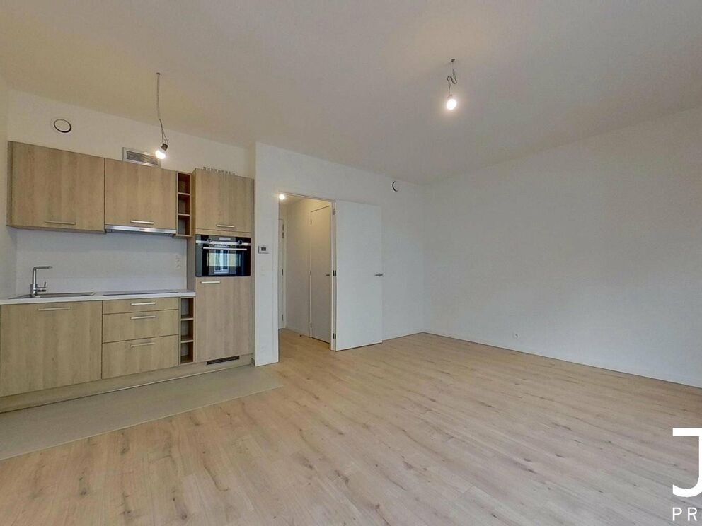 Studio &agrave; louer &agrave; Schaerbeek