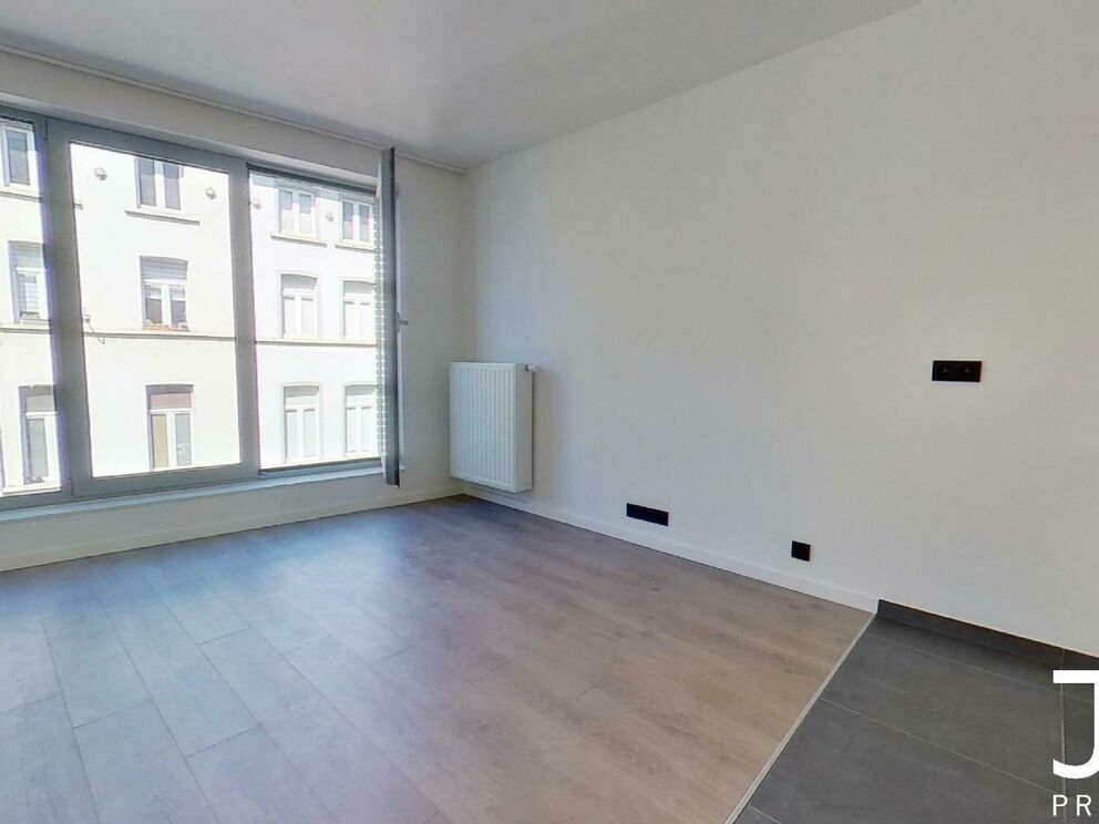 Studio for sale in Schaarbeek