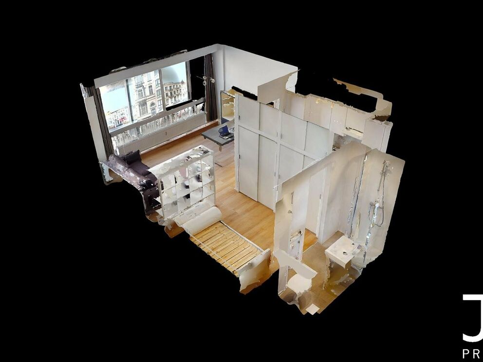 Virtual tour of the same studio (renovated) one floor above: https://my.matterport.com/show/?m=GhsYryFDFud
IDEAL FOR INVESTMENT!
Located in the heart of the Châtelain district, studio of 35m² furnished (sold with furniture). The same studio (with some