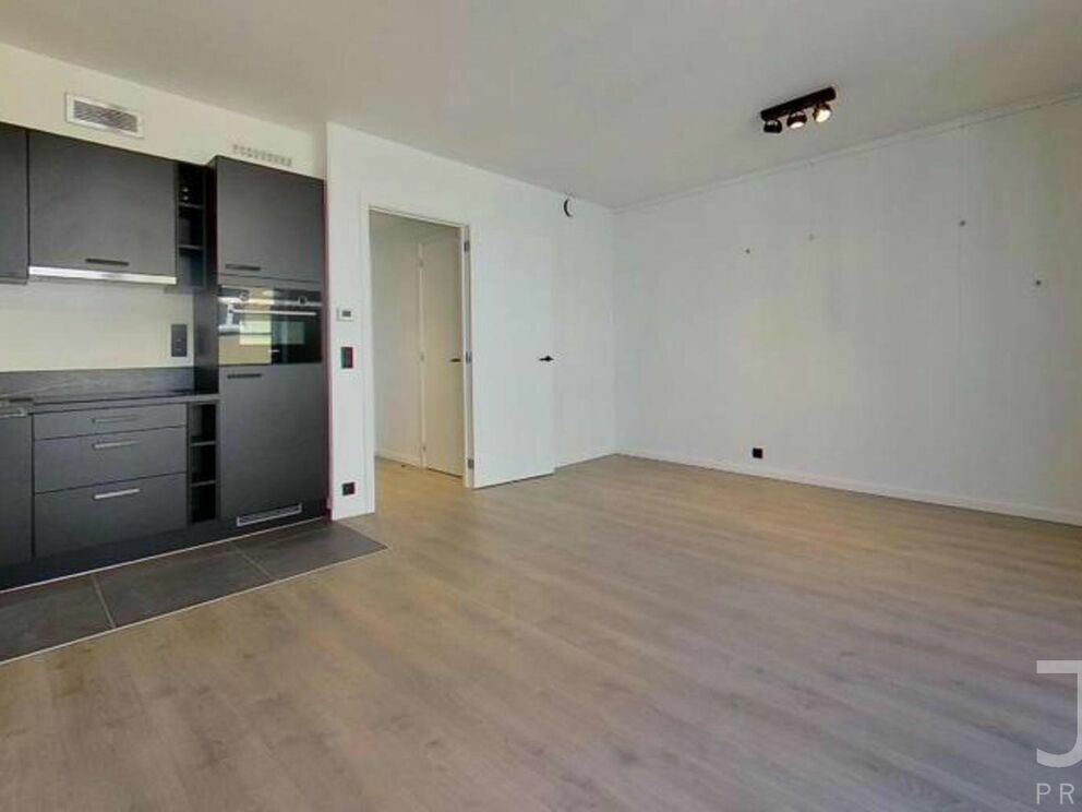 Studio te koop in Schaarbeek