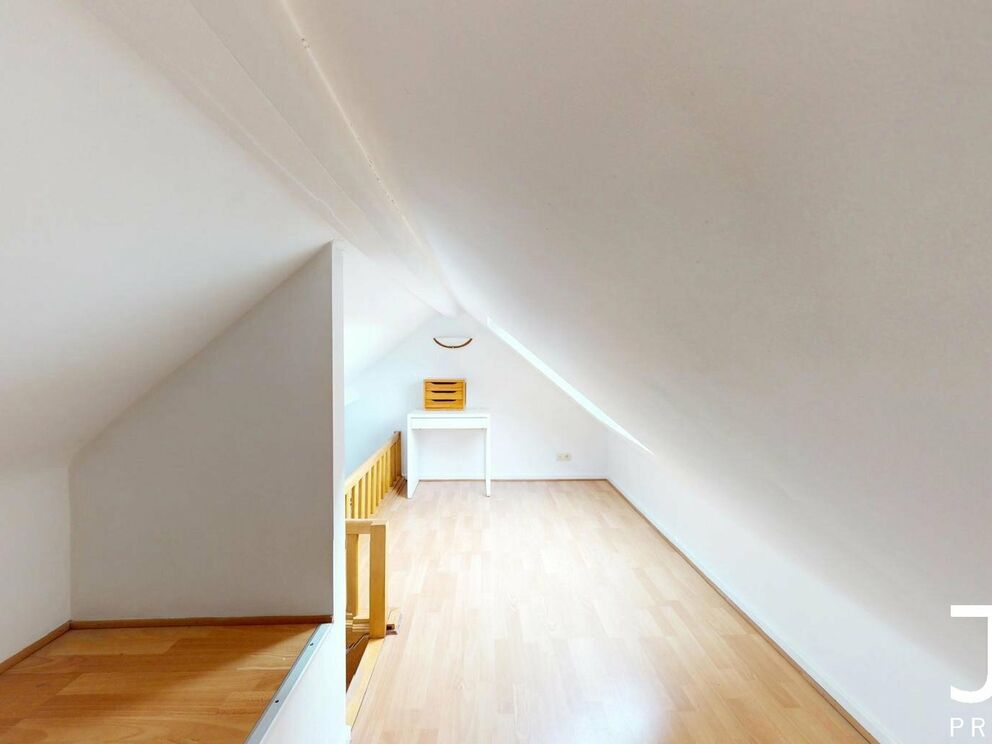 Triplex for rent in Etterbeek