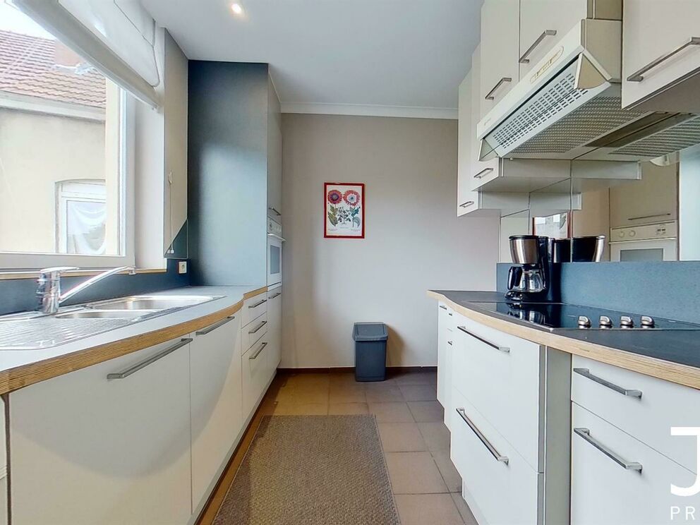 Triplex for rent in Schaarbeek