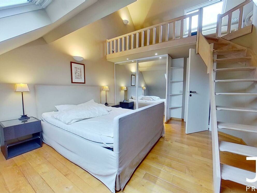 Triplex for rent in Schaarbeek