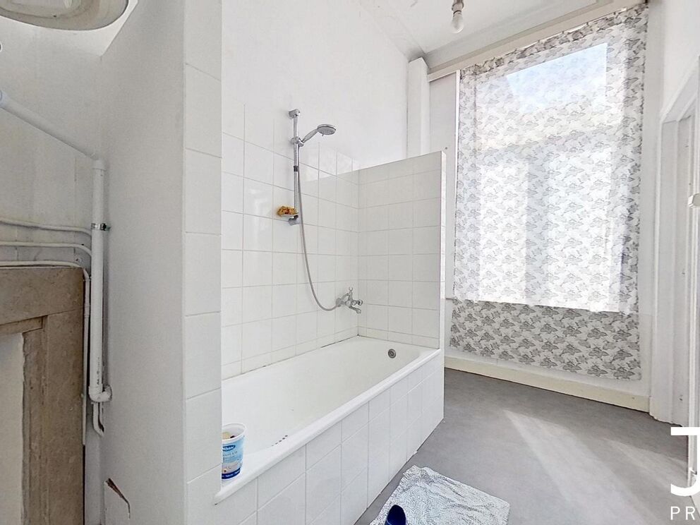 Triplex for sale in Sint-Pieters-Woluwe
