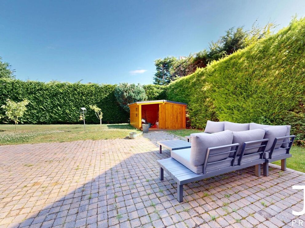 Villa for rent in Sint-Pieters-Woluwe