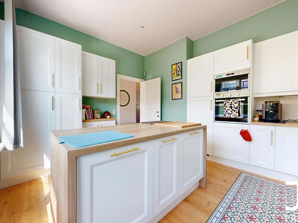Villa for rent in Sint-Pieters-Woluwe