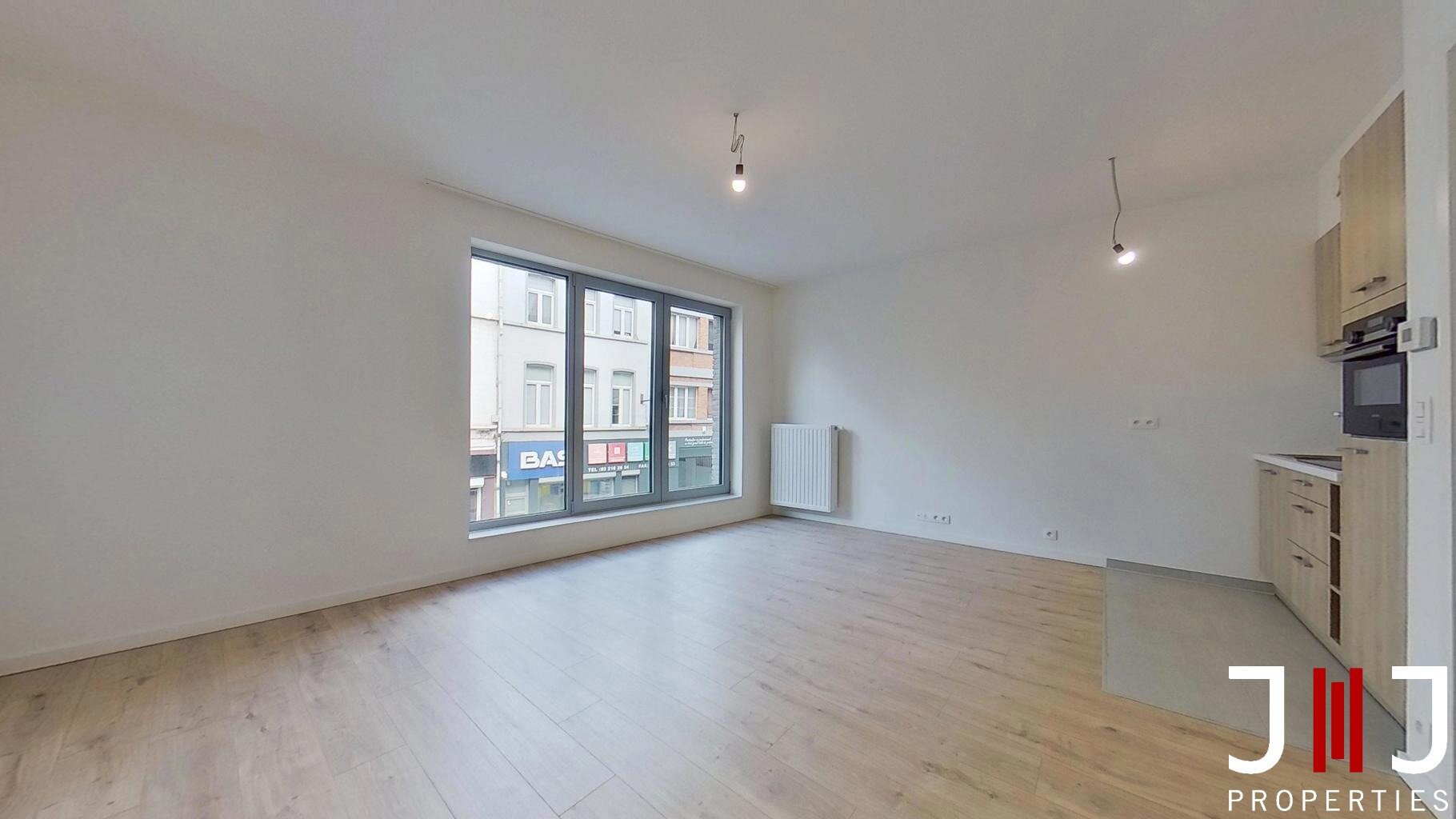 Studio &agrave; louer &agrave; Schaerbeek